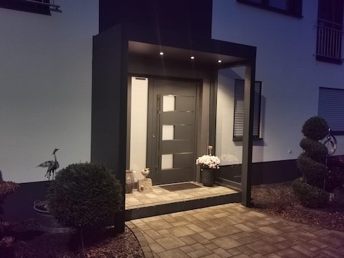 Vordach mit Seitenteile 3